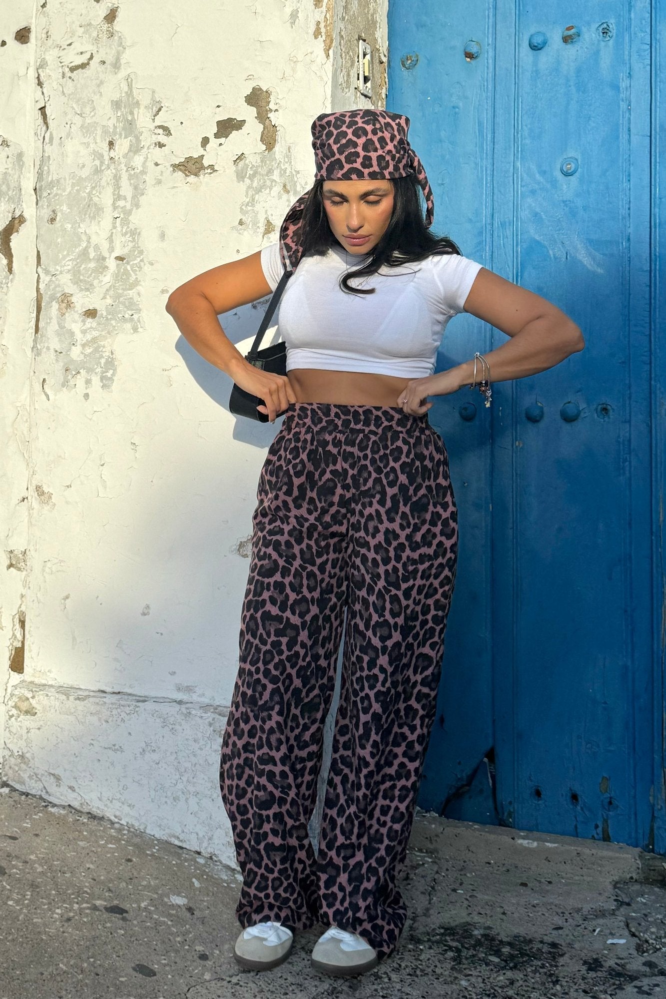 Pantalón wide leg tiro alto en seda mango - Aperol
