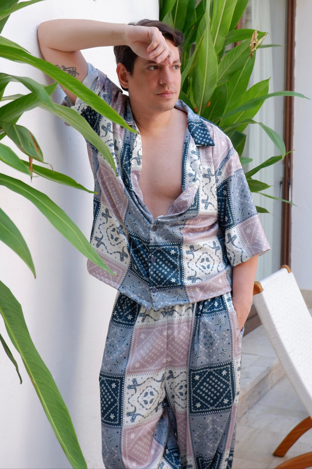 Camisa estampada manga corta en seda - Vela