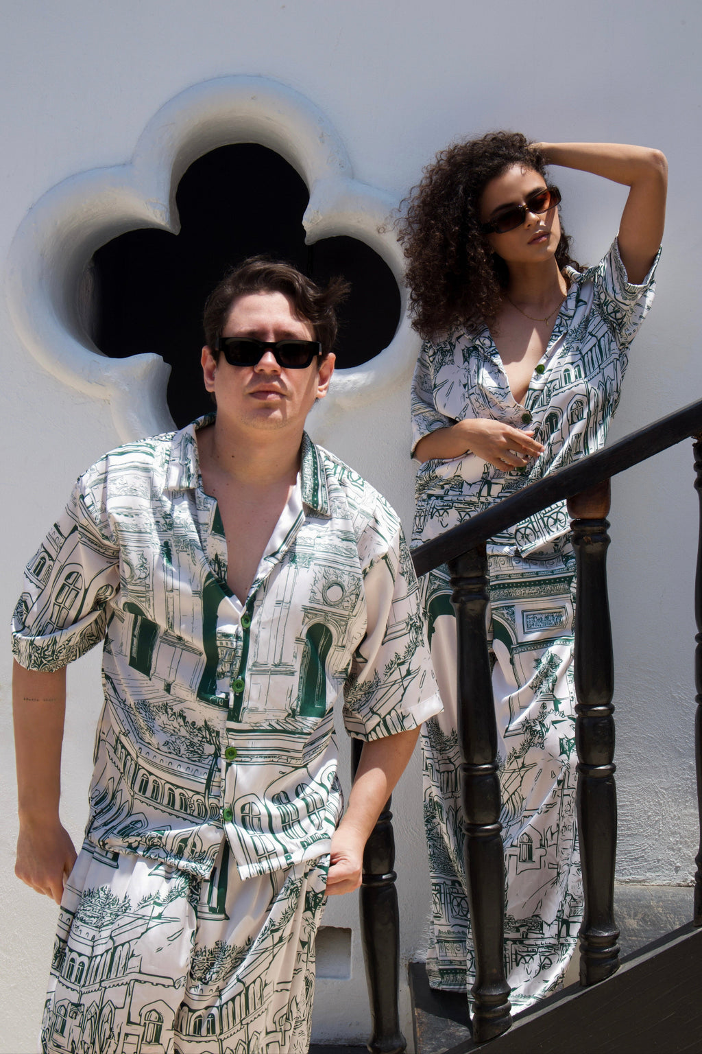 Camisa estampada manga corta en seda - The City